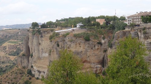 Ronda, construite sur des falaises protectrices des envahisseurs