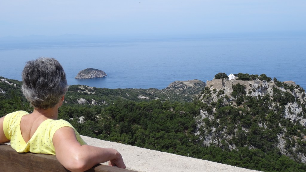 Vue panoramique sur la forteresse de Monolithos datant du 15ième siècle