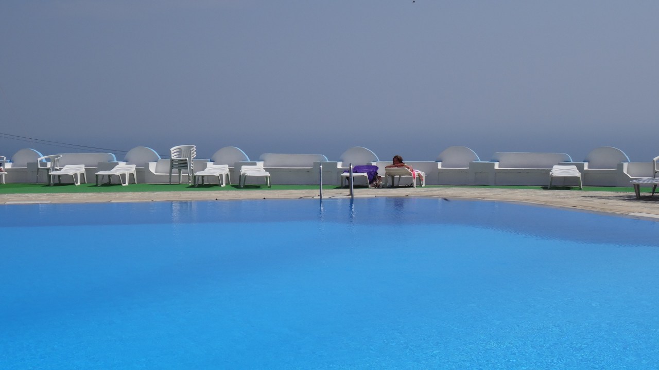 Santorini, île de plages&nbsp;insoupçonnées