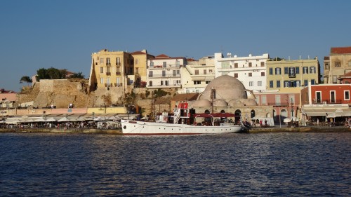 Port et forteresse / Port and fortress